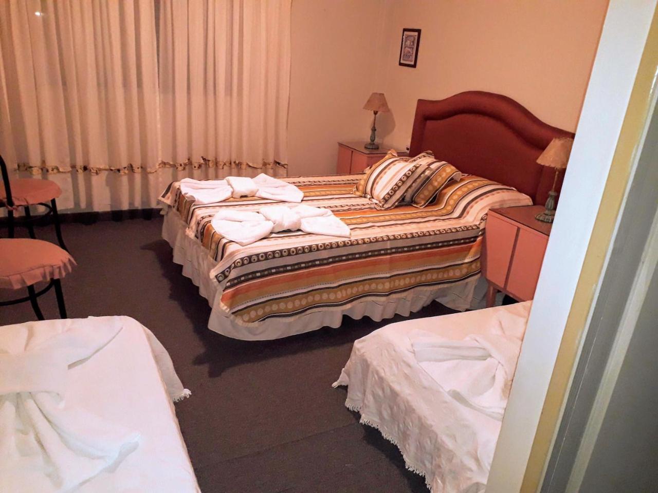 Posada De La Villa Villa Gesell Esterno foto