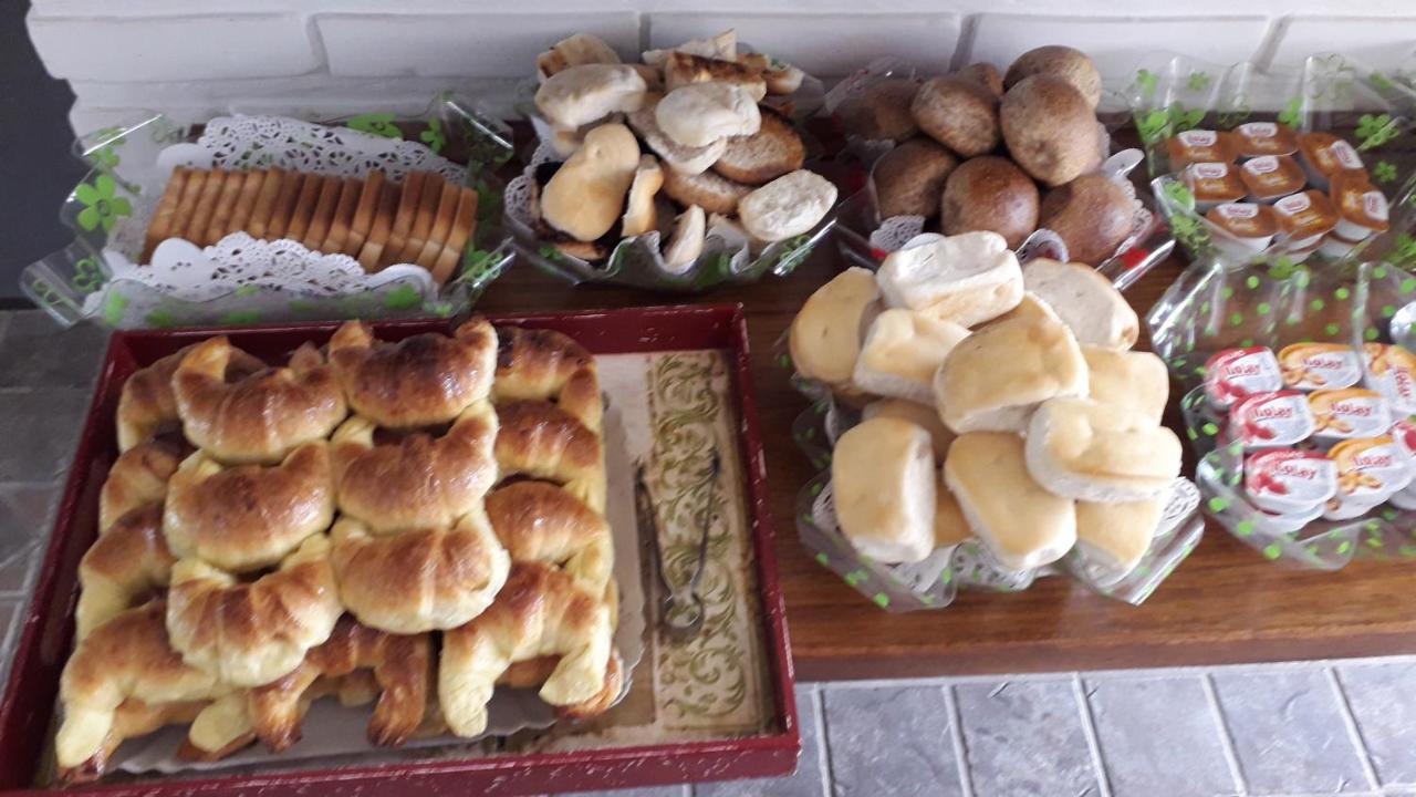 Posada De La Villa Villa Gesell Esterno foto